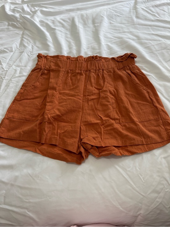 SHEIN Pants - SHEIN High-Waist Paperbag Shorts in Rust